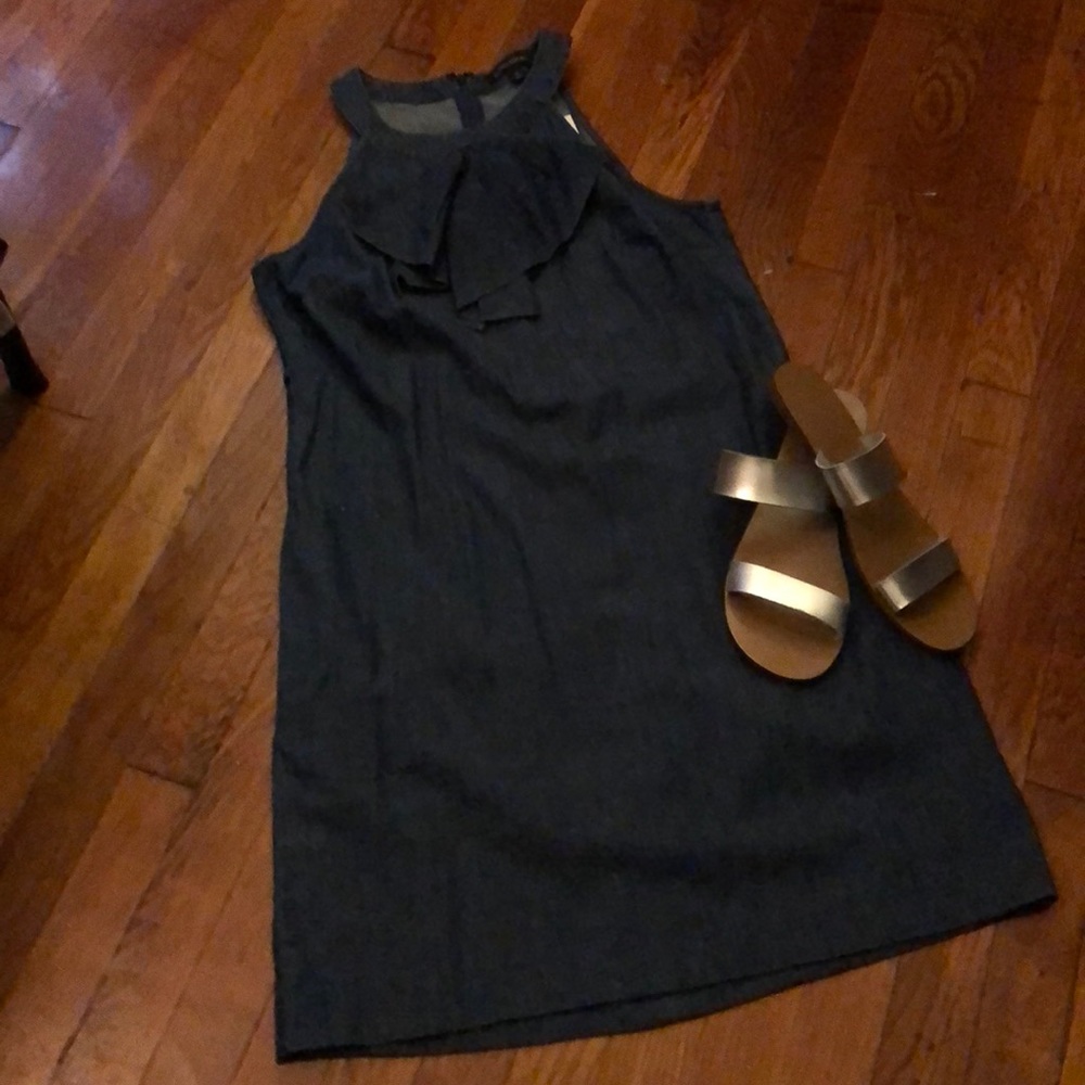 BANANA REPUBLIC fun fitted denim dress 👗